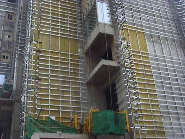 Fireproof curtain wall