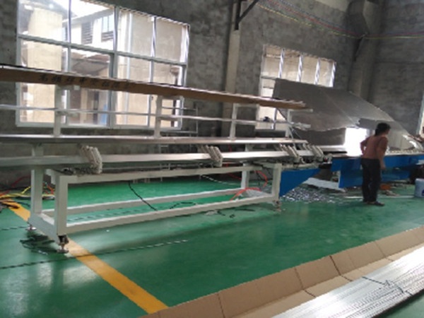 Aluminum strip processing line